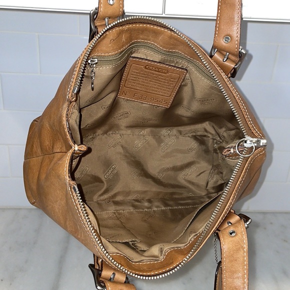 Coach Legacy Leather Full Zip Satchel - Picture 12 of 16